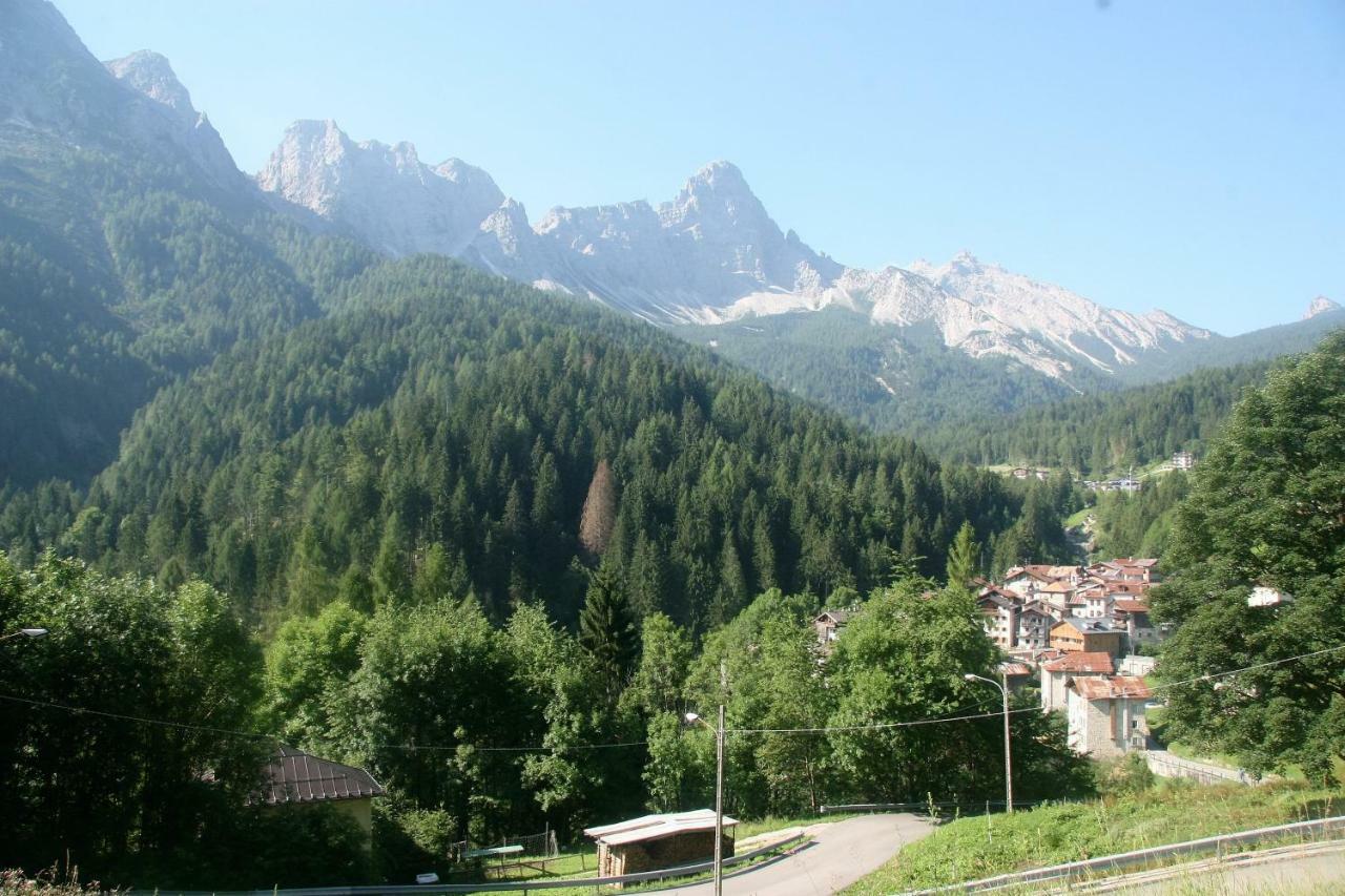 Hotel Dolomiti House Cibiana Exterior foto