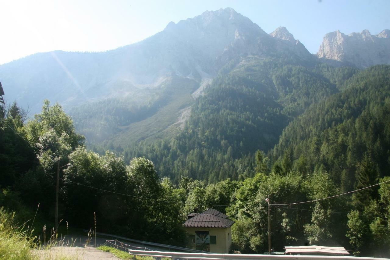 Hotel Dolomiti House Cibiana Exterior foto